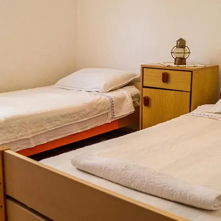 Hotel Vecchia Oliva,kuljica 3*
